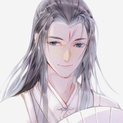 梅姨打牌经常拿出几千上万现金显摆